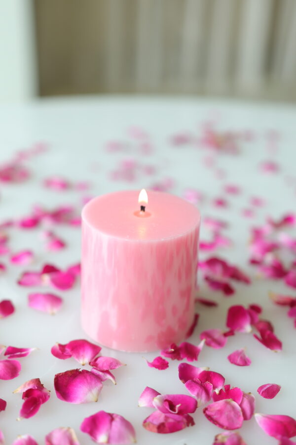 Kannauj Gulab  - Pillar Candle